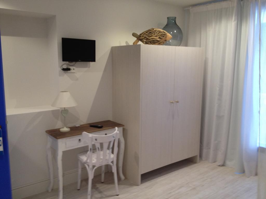 Can Segura Hotel Sant Feliu de Guíxols Exteriör bild